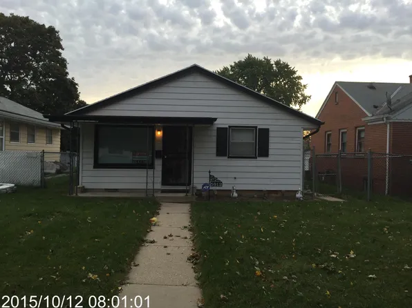 5912 N 72nd St, Milwaukee, WI 53218