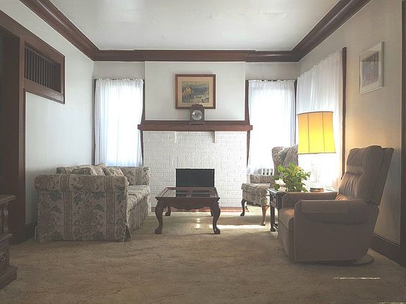 2nd image of 51 Jefferson Ave