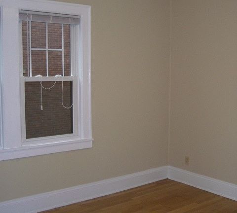 5th image of 2492 Derbyshire Rd APT 4