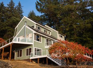796 Leschi Way, Fox Island, WA 98333