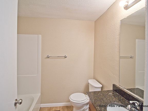 5th image of 518 Hillsboro Ave APT 05