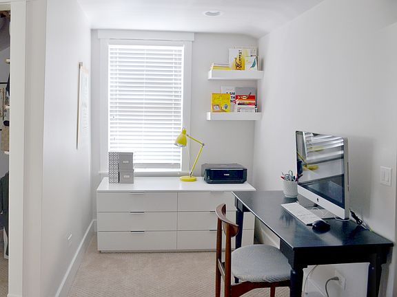 Master Suite office