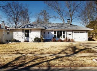 387 Messina Dr, Ballwin, MO