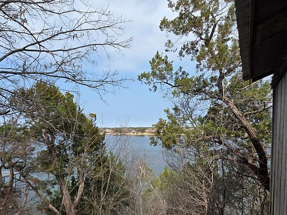 2nd image of 802 Rock Harbor Ct