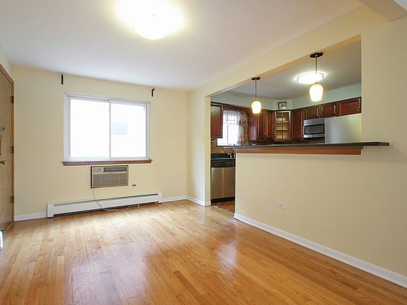 5th image of 6811 N Olmsted Ave APT 105