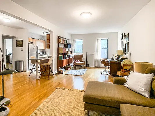 Rented by Halstead Real Estate | media 19