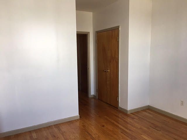 2nd image of 1935 Gates Ave APT 1L
