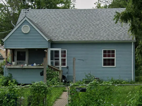 519 Webster Ave, Rockford, IL 61102