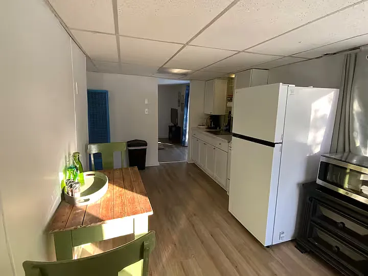 115 McKenzie St — Photo 4