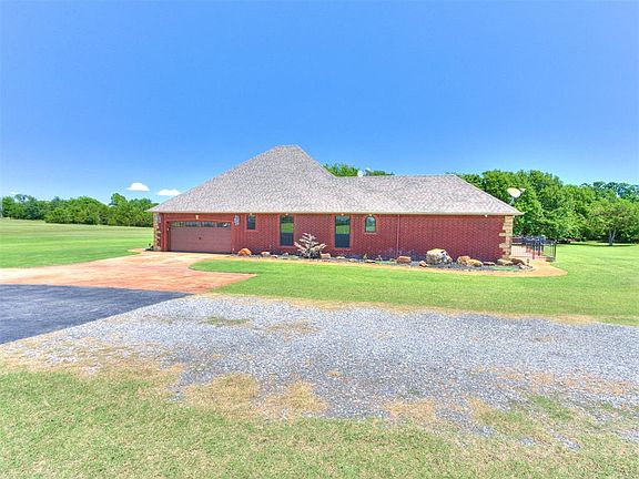 2nd image of 5101 Rustic Acres Trl
