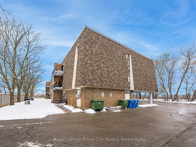 234 Willow Rd #102 — Photo 2