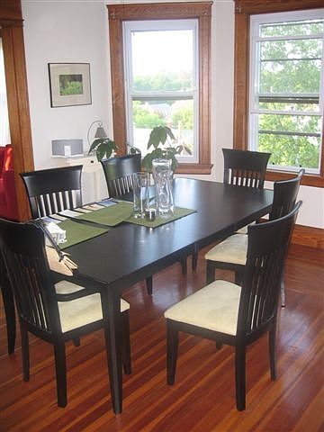2nd image of 135 4th St #2