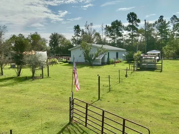 1036 Broom Rd, Bonifay, FL 32425