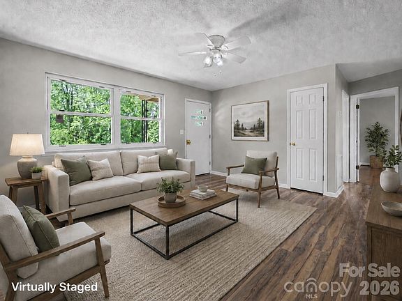3rd image of 1852 Skyland Dr