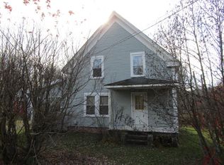 17 Mill Hill Rd, Bethel, ME 04237