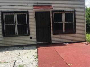 30 Thelma Ct #A, Staten Island, NY 10304