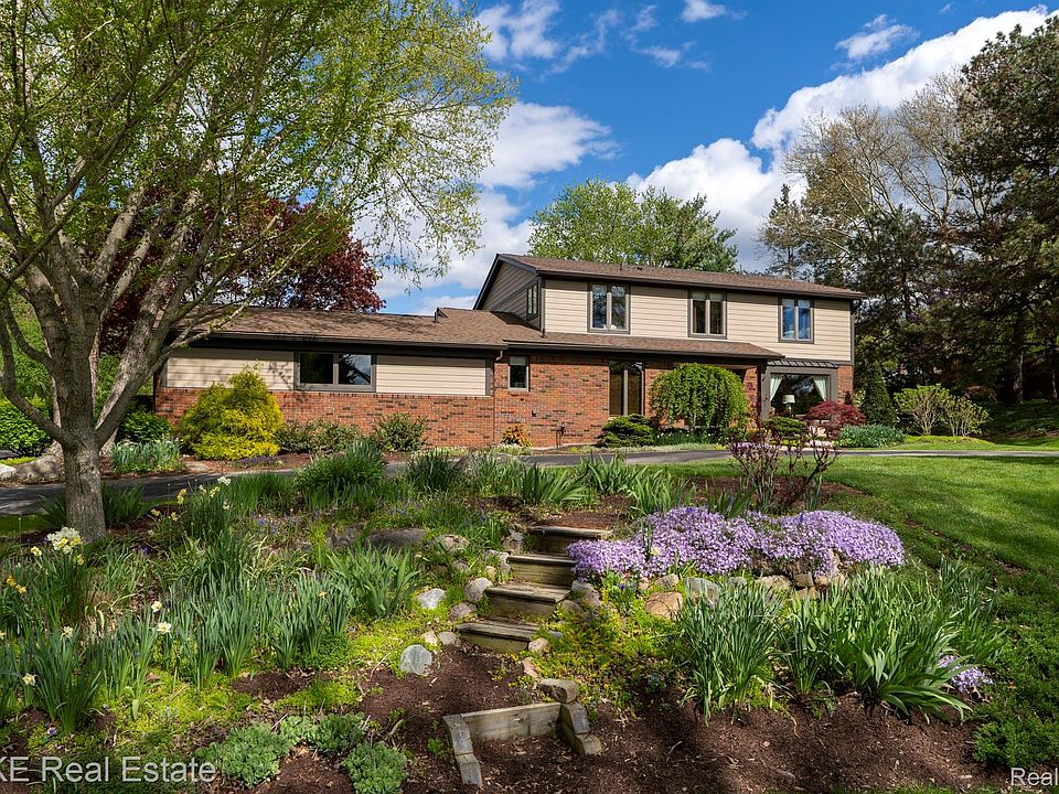 1st image of 12910 Drury Ln