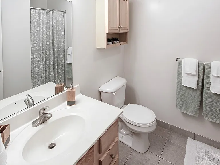 Crescent Village — Photo 8