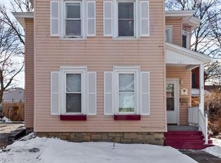 36 Seymour St, Auburn, NY 13021