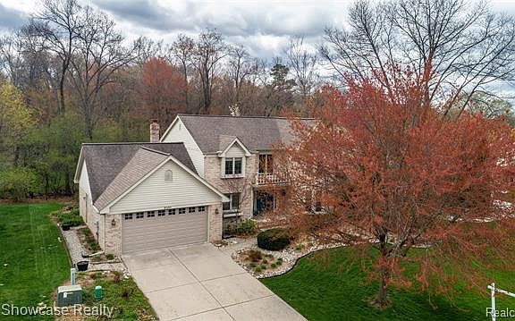 5th image of 6351 Odessa Dr