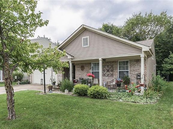 3rd image of 7821 Harshaw Dr