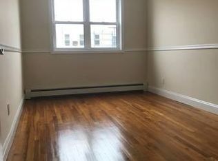 6901 Metropolitan Ave #2F, Middle Village, NY 11379