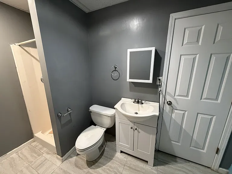 1050 Chapel Hill Dr — Photo 28