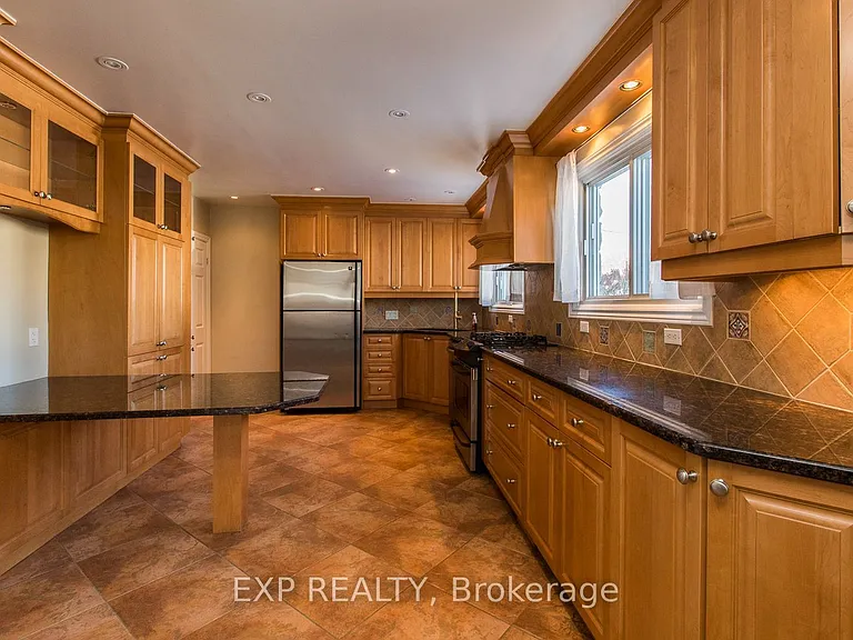 28 Appleford St — Photo 8