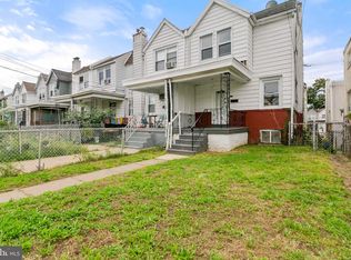 7038 Clover Ln, Upper Darby, PA 19082