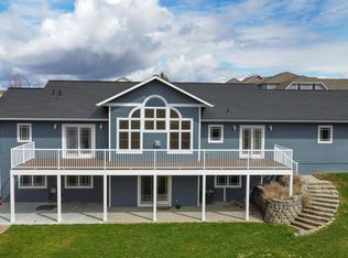 1145 Sunnyside Dr E, Pullman, WA 99163