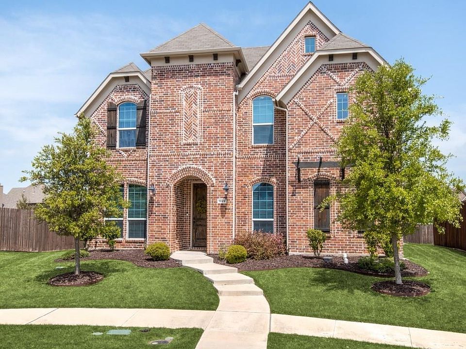 1st image of 1022 Echo Bend Ct