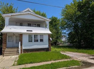 1367 Clearaire Rd, Cleveland, OH 44110