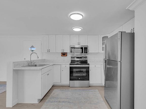 2nd image of 2100 Pleasant Hill Rd #34