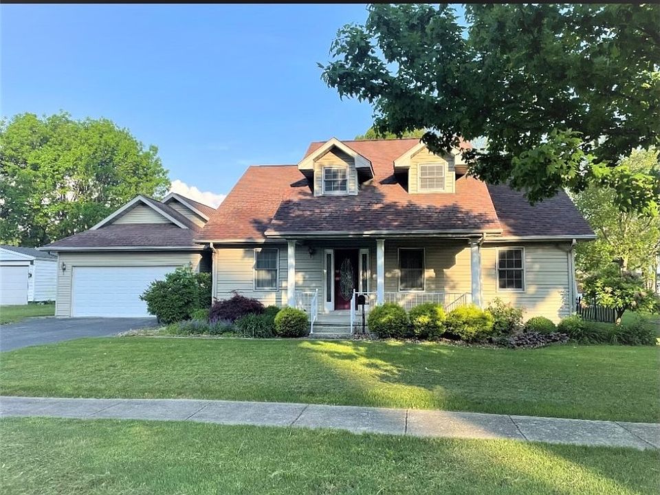 309 N Walnut St, Assumption, IL 62510 Zillow