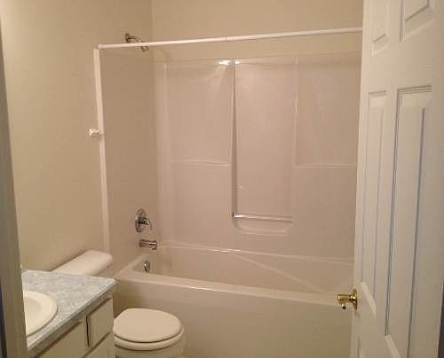3rd image of 2217 Langford Ln