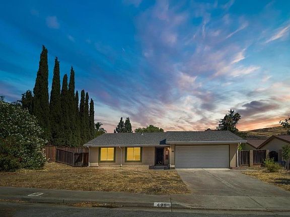 2nd image of 491 Archcove Ct