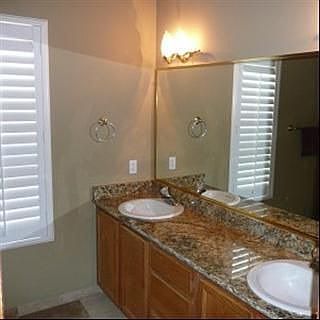 5th image of 1004 N Knudson Ct