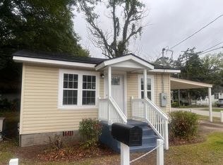 104 Milling St, Darlington, SC 29532