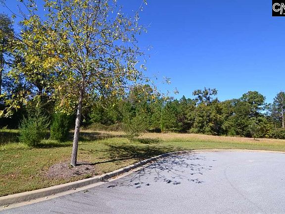 5th image of 15 Blythe View Ct #9