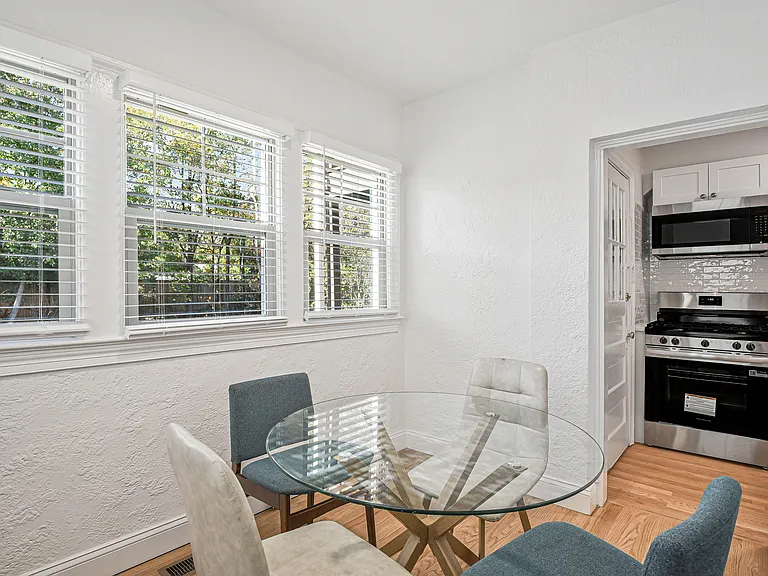 8 Sunset Dr #1 — Photo 20
