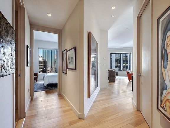 5th image of 75 Wall St APT 28O