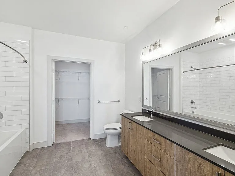 The Braydon Apartments — Photo 24