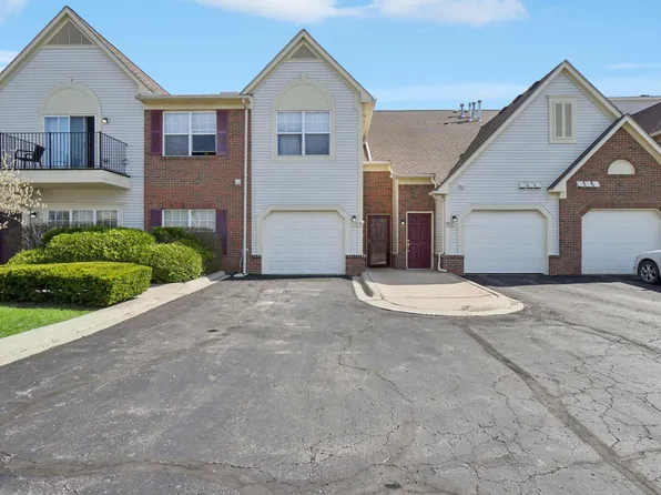9631 Lakeside Dr #68, Ypsilanti, MI 48197