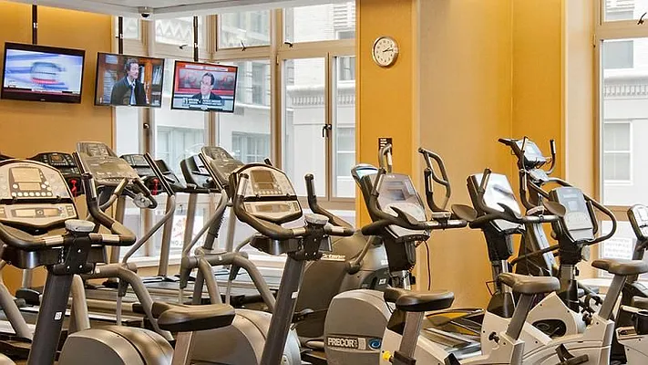 Rented by NY Casa Group | media 16