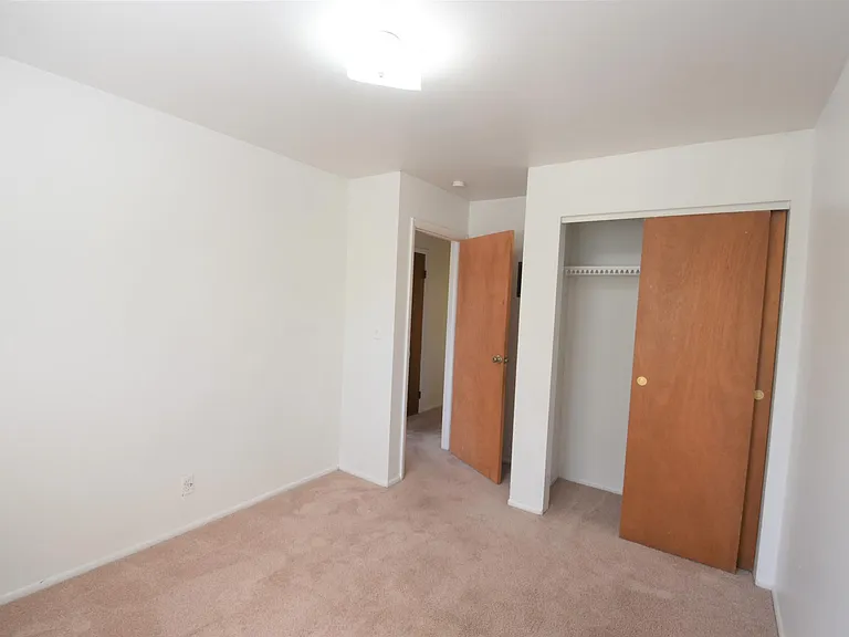 3150 Madison Ave — Photo 14