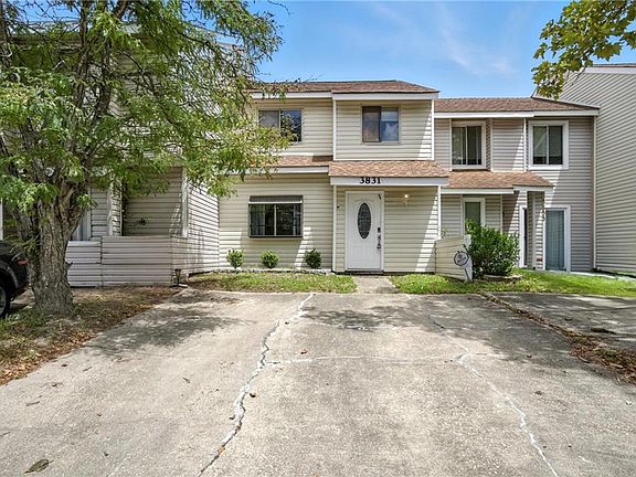 2nd image of 3831 Chimney Creek Dr