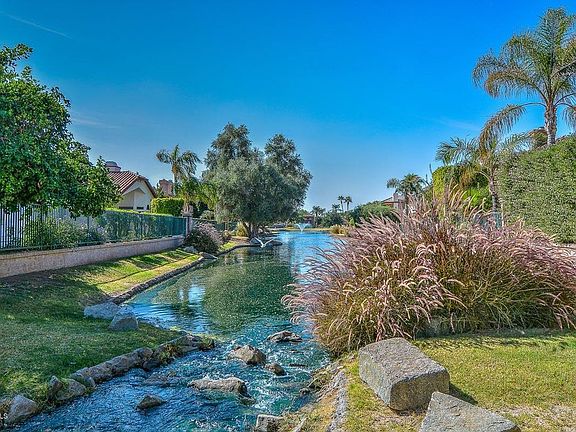 5th image of 5898 W Del Lago Cir