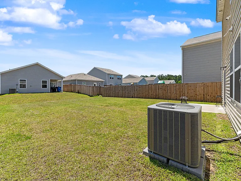 4418 Ocean Farm Dr — Photo 18