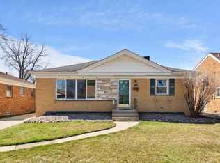 1616 Heidorn Ave, Westchester, IL 60154