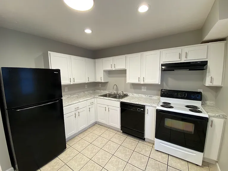 Valley View Townhomes — Photo 12